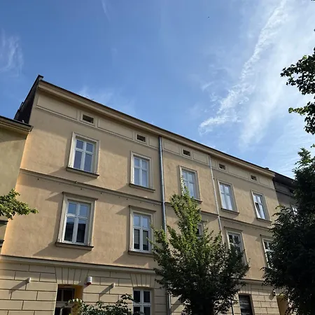 Zatesknij